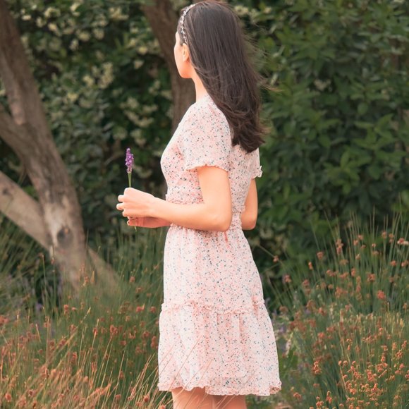 🌸English Garden Ruffle Dress In Rose🌸 - Picture 10 of 12